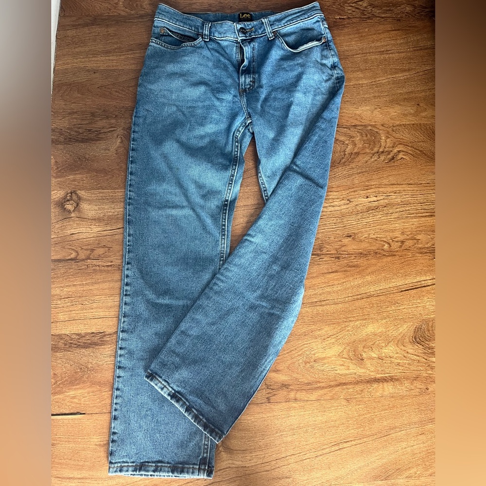 Lee Men's Light Blue Straight Jeans